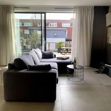 Herenhuis Aan De Gracht